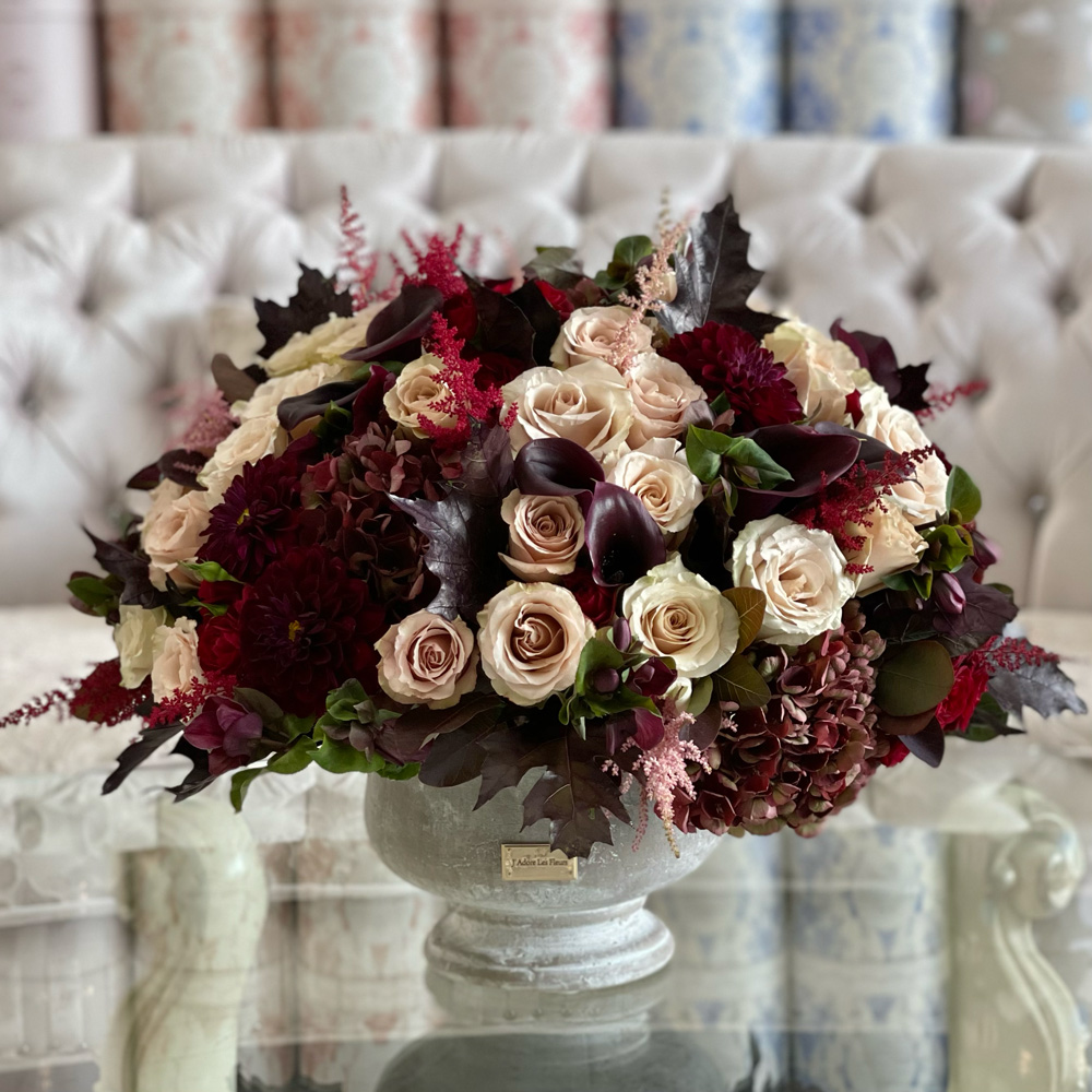 Everyone can use some @jadorelesfleurs & @louisvuitton  Flower room decor,  Fresh flower delivery, Luxury flowers